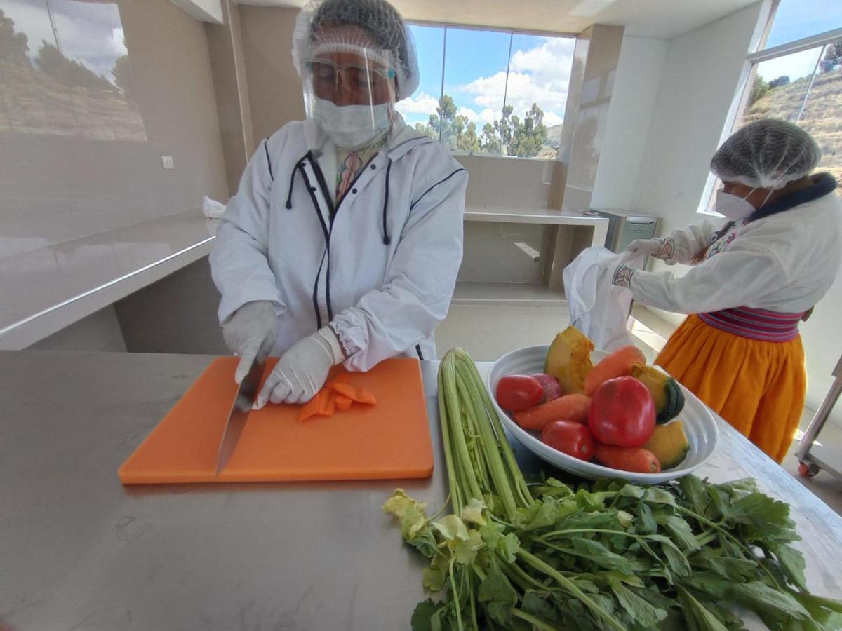 Llachon Hospedaje Y Restaurante Saywa מראה חיצוני תמונה